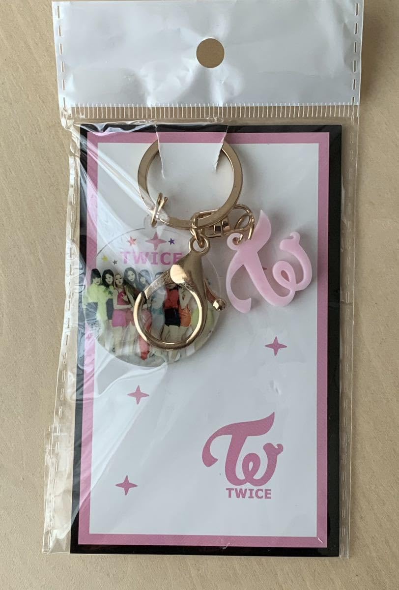 TWICE 缶バッジ キーホルダー サナ TWICE 缶バッジ ケース キーホルダー サナ サブリー - メルカリ